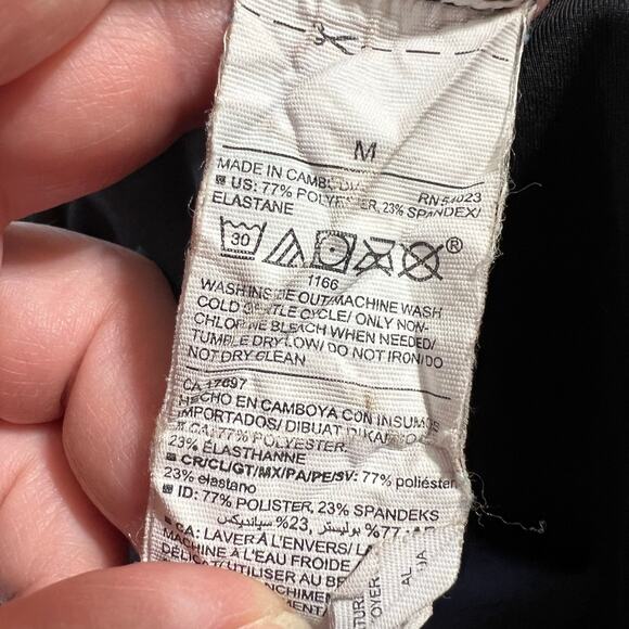 Old Navy Active Womens Joggers Athletic Pants Pockets Tapered Leg Black Medium - Picture 6 of 6